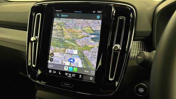 Used Volvo XC40 2024 for sale - 75481156: Photo 40
