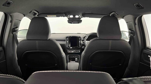 Used Volvo XC40 2024 for sale - 75481156: Photo 50