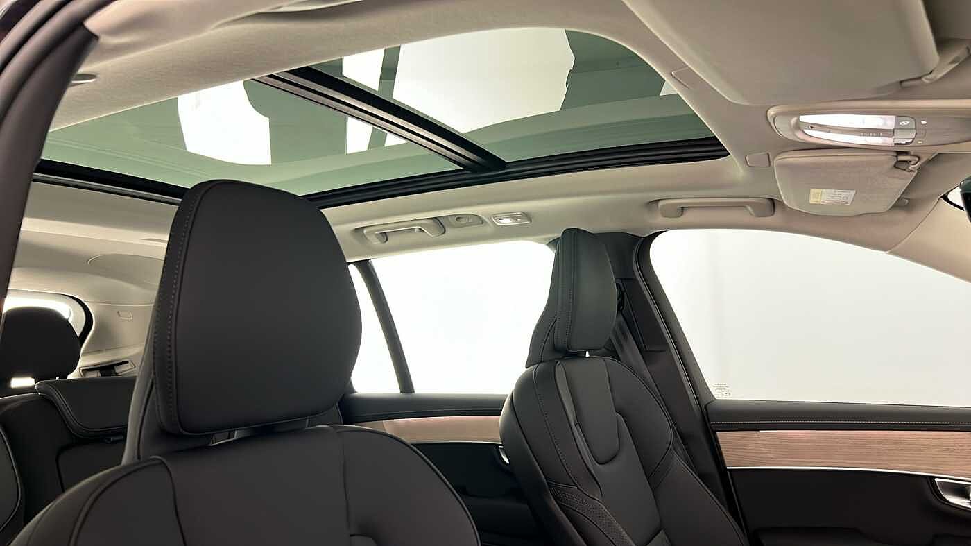 Used Volvo XC90 2025 for sale - 76738115: Photo 35