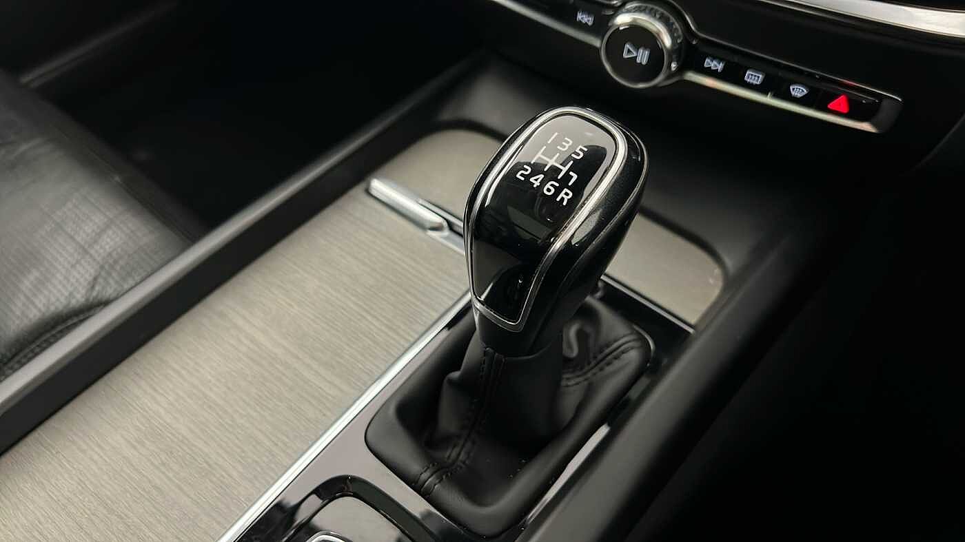 Used Volvo V60 2019 for sale - 77127472: Photo 14