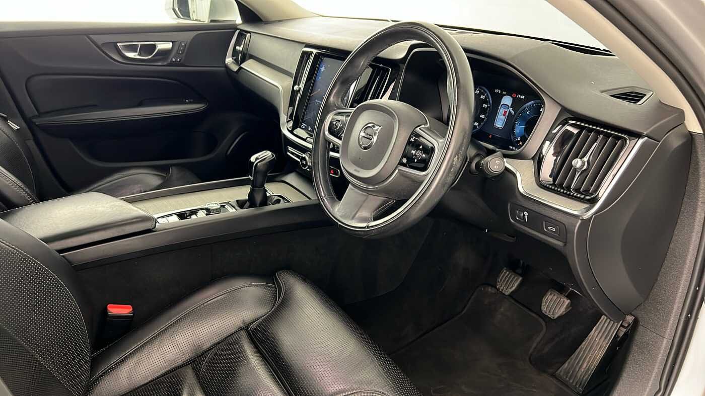 Used Volvo V60 2019 for sale - 77127472: Photo 24