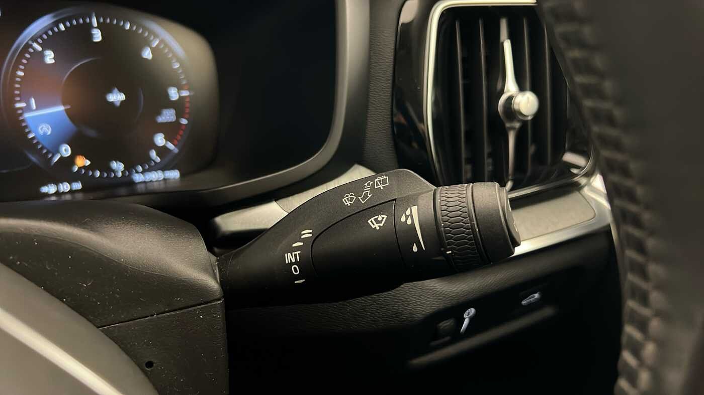 Used Volvo V60 2019 for sale - 77127472: Photo 32