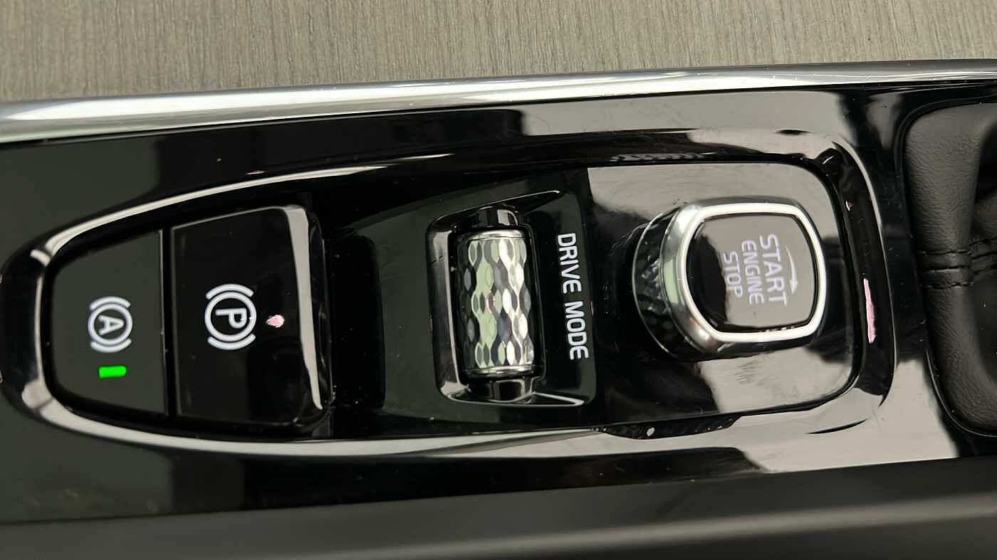 Used Volvo V60 2019 for sale - 77127472: Photo 38