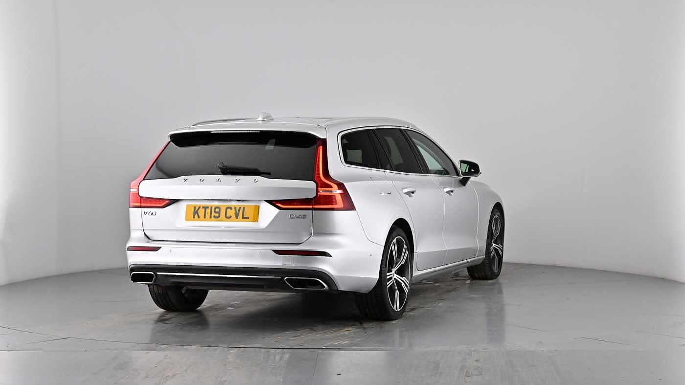 Used Volvo V60 2019 for sale - 77127472: Photo 64
