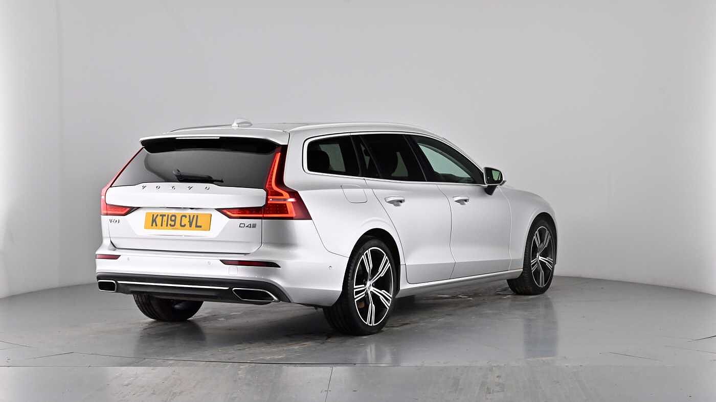 Used Volvo V60 2019 for sale - 77127472: Photo 65