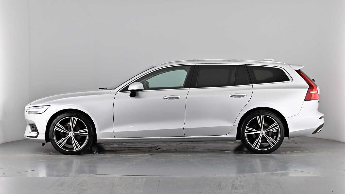 Used Volvo V60 2019 for sale - 77127472: Photo 8