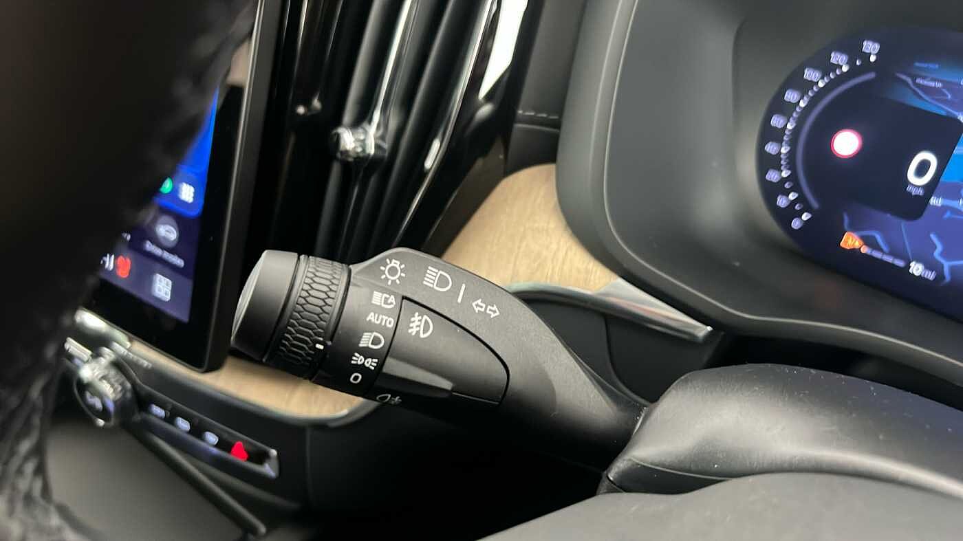 Used Volvo XC60 2025 for sale - 76221870: Photo 31