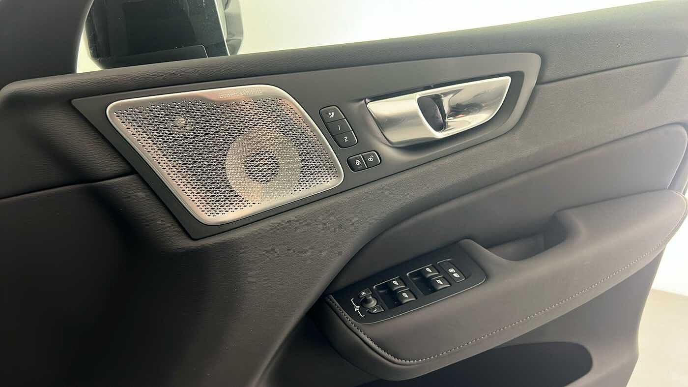 Used Volvo XC60 2025 for sale - 76221870: Photo 35