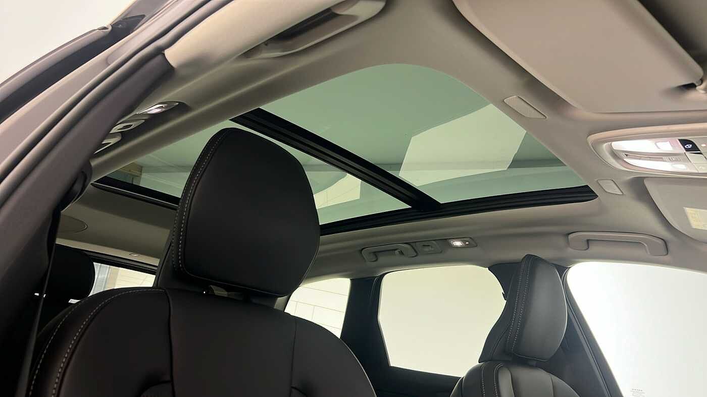 Used Volvo XC60 2025 for sale - 76221870: Photo 36