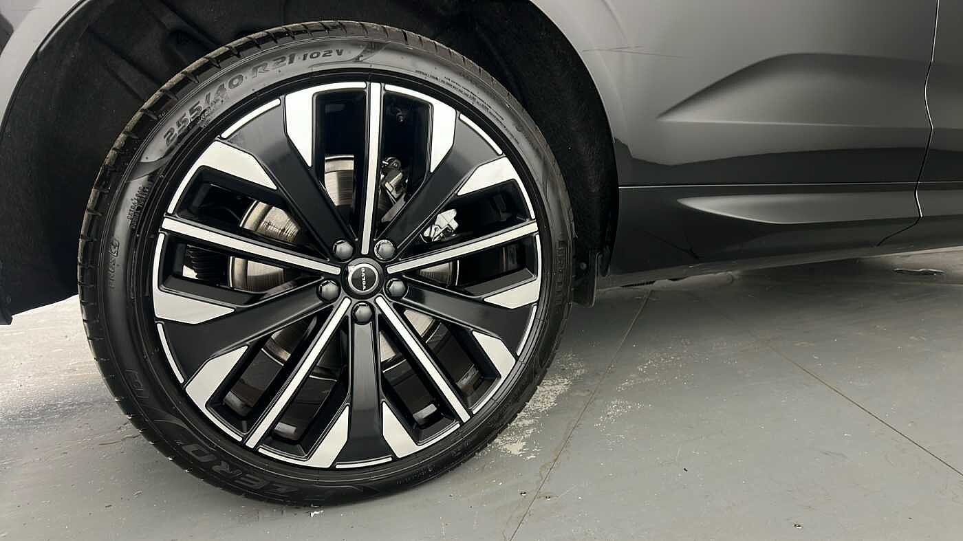 Used Volvo XC60 2025 for sale - 76221870: Photo 39