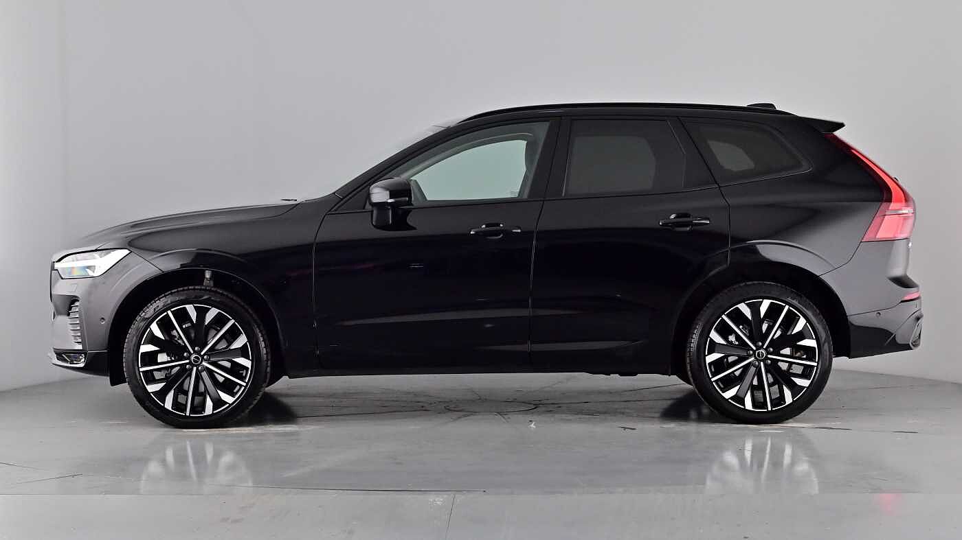 Used Volvo XC60 2025 for sale - 76221870: Photo 8