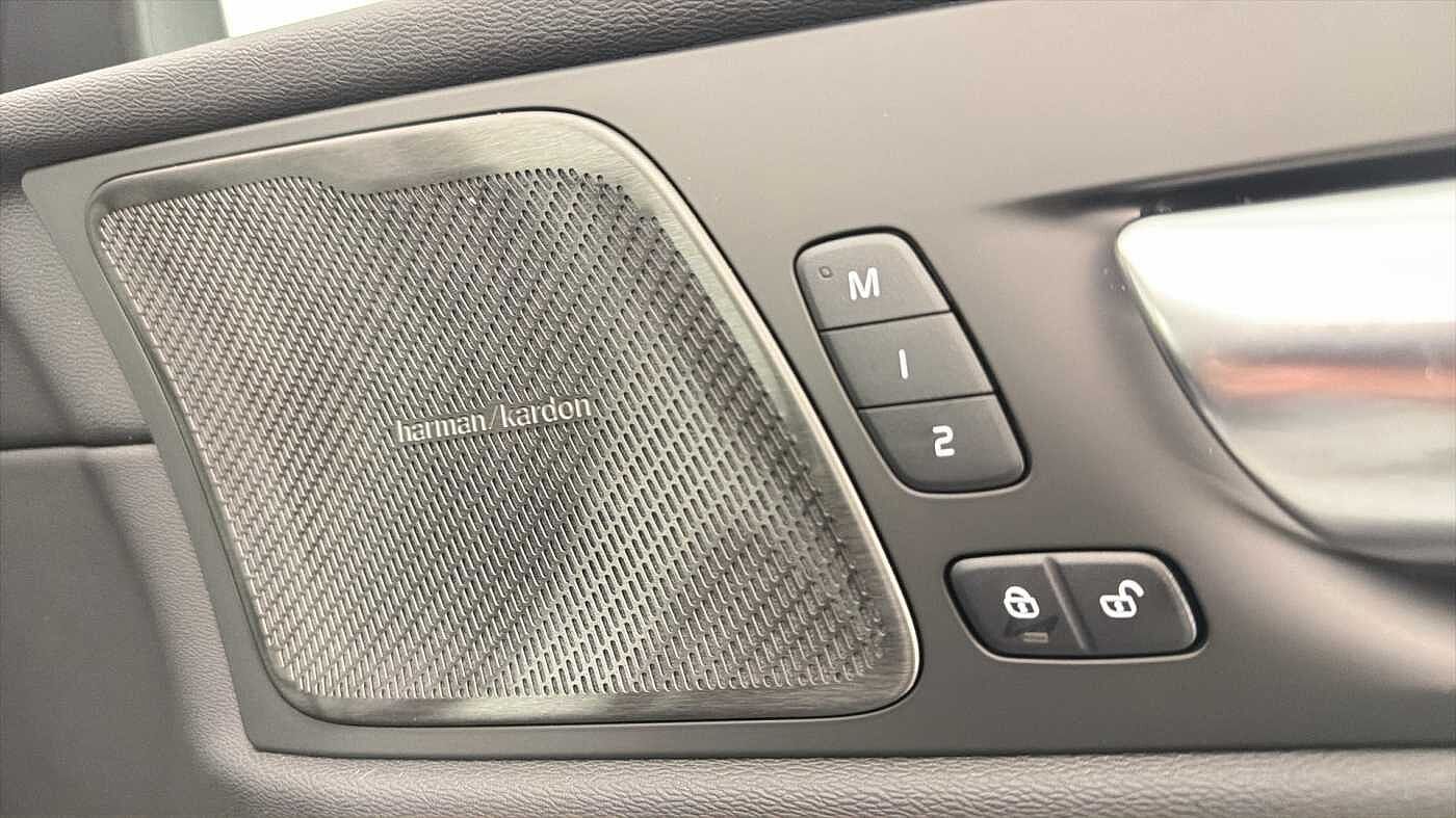 Used Volvo XC60 2026 for sale - 77434892: Photo 35