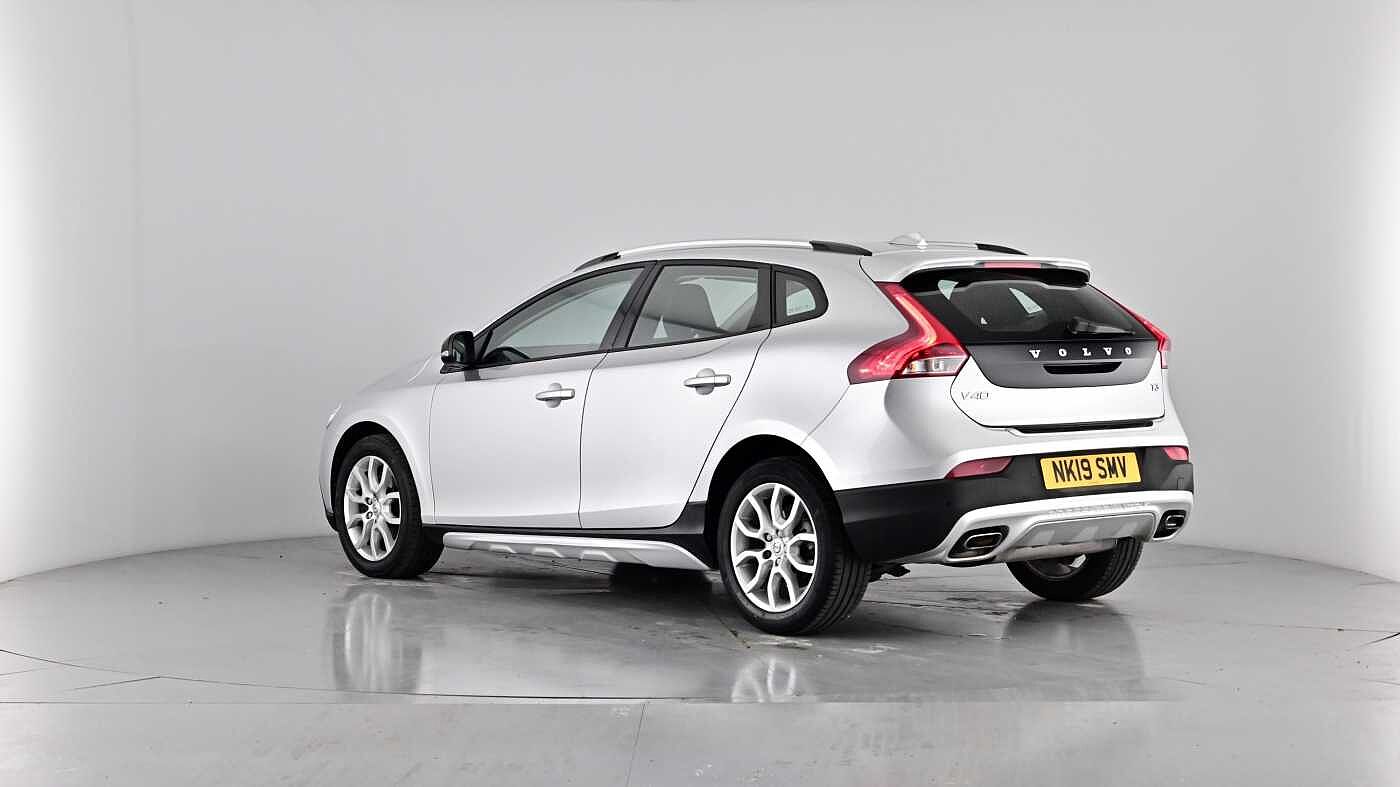 Used Volvo V40 2019 for sale - 76172297: Photo 28