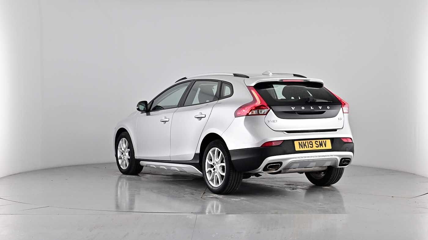Used Volvo V40 2019 for sale - 76172297: Photo 29