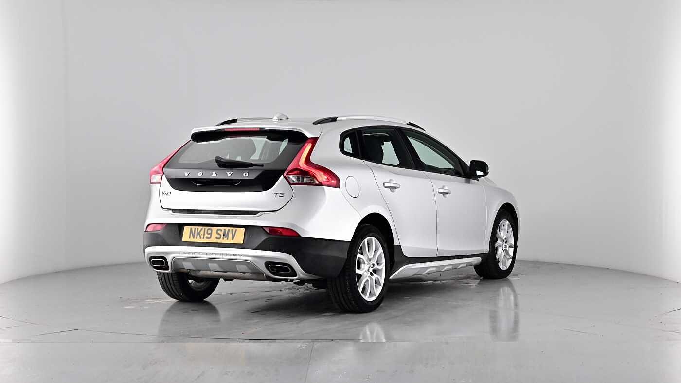 Used Volvo V40 2019 for sale - 76172297: Photo 35