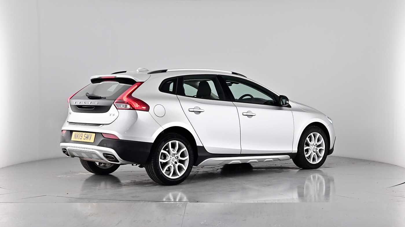 Used Volvo V40 2019 for sale - 76172297: Photo 37