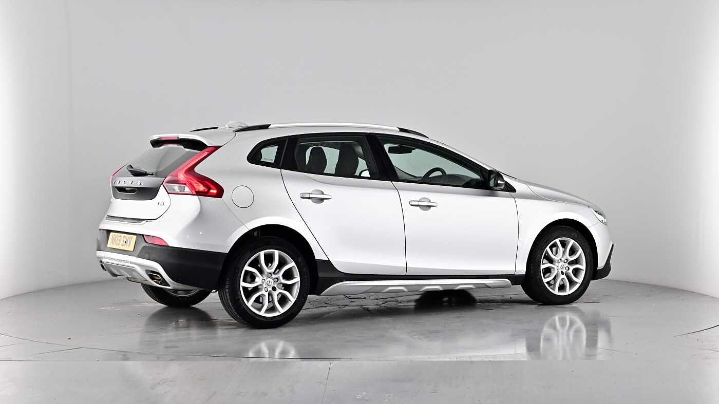 Used Volvo V40 2019 for sale - 76172297: Photo 38