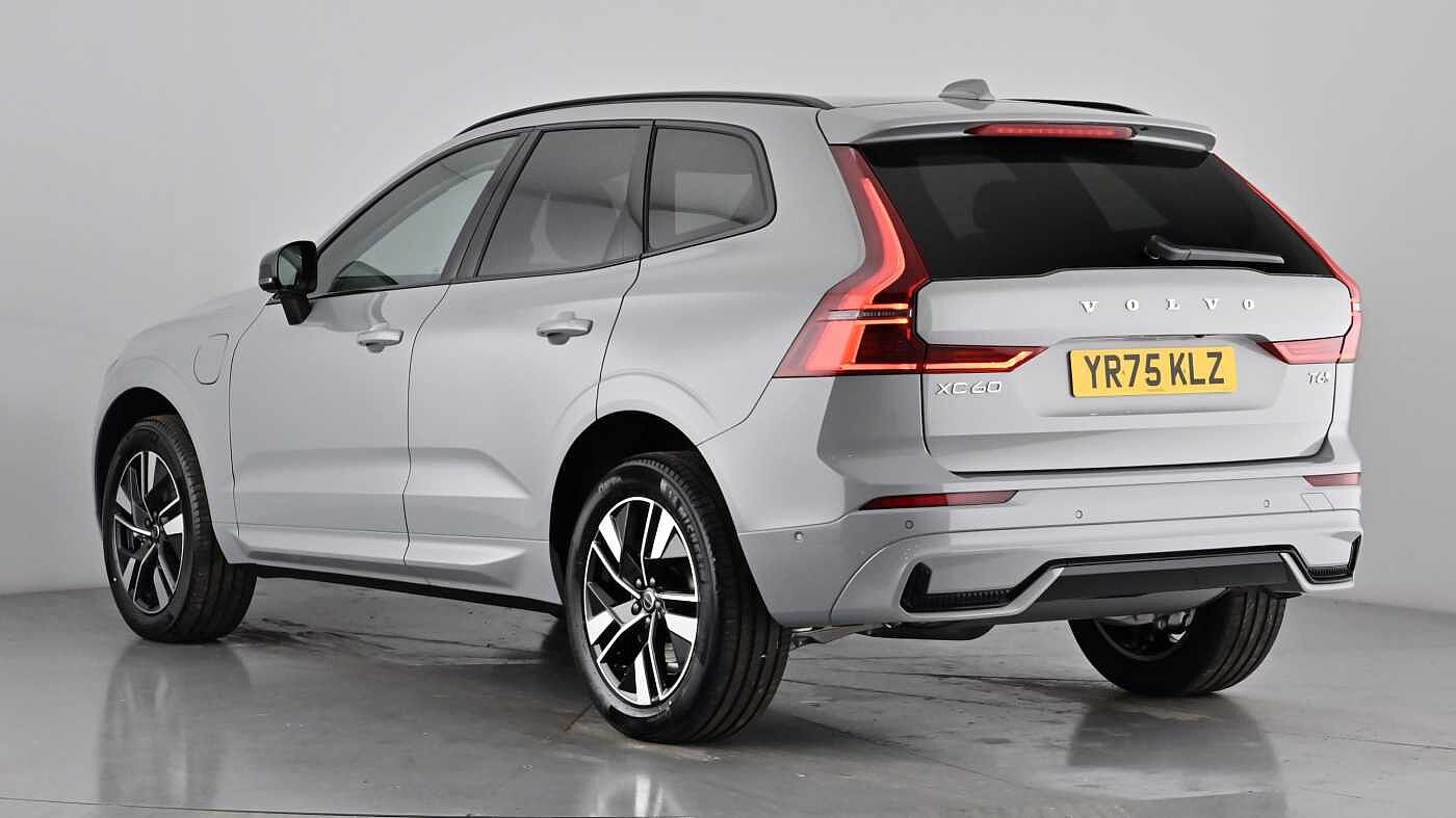 Used Volvo XC60 2026 for sale - 77312384: Photo 2