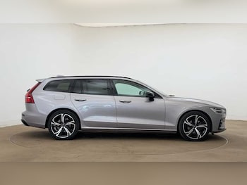 Used Volvo V60 2025 for sale - 78778915: Photo