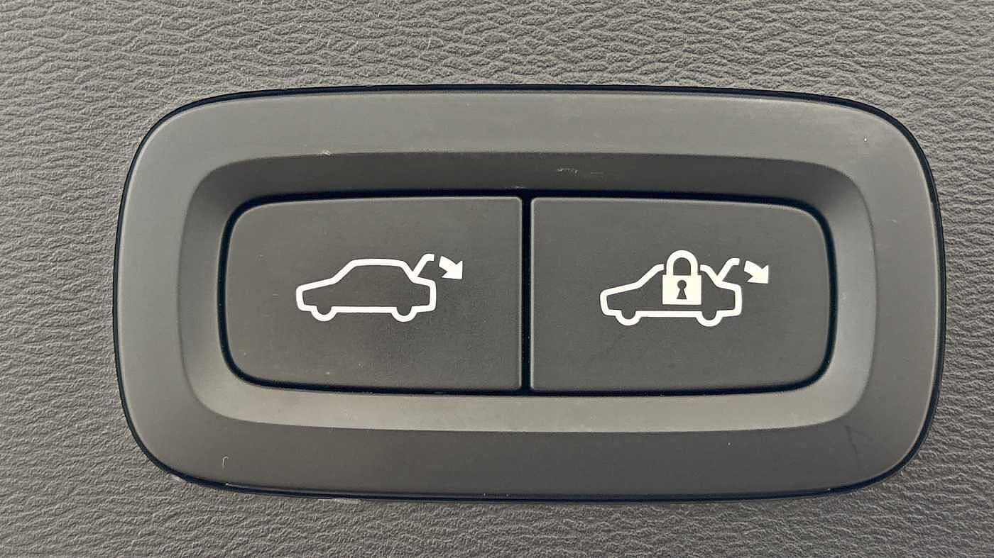 Used Volvo XC40 2021 for sale - 76494096: Photo 18