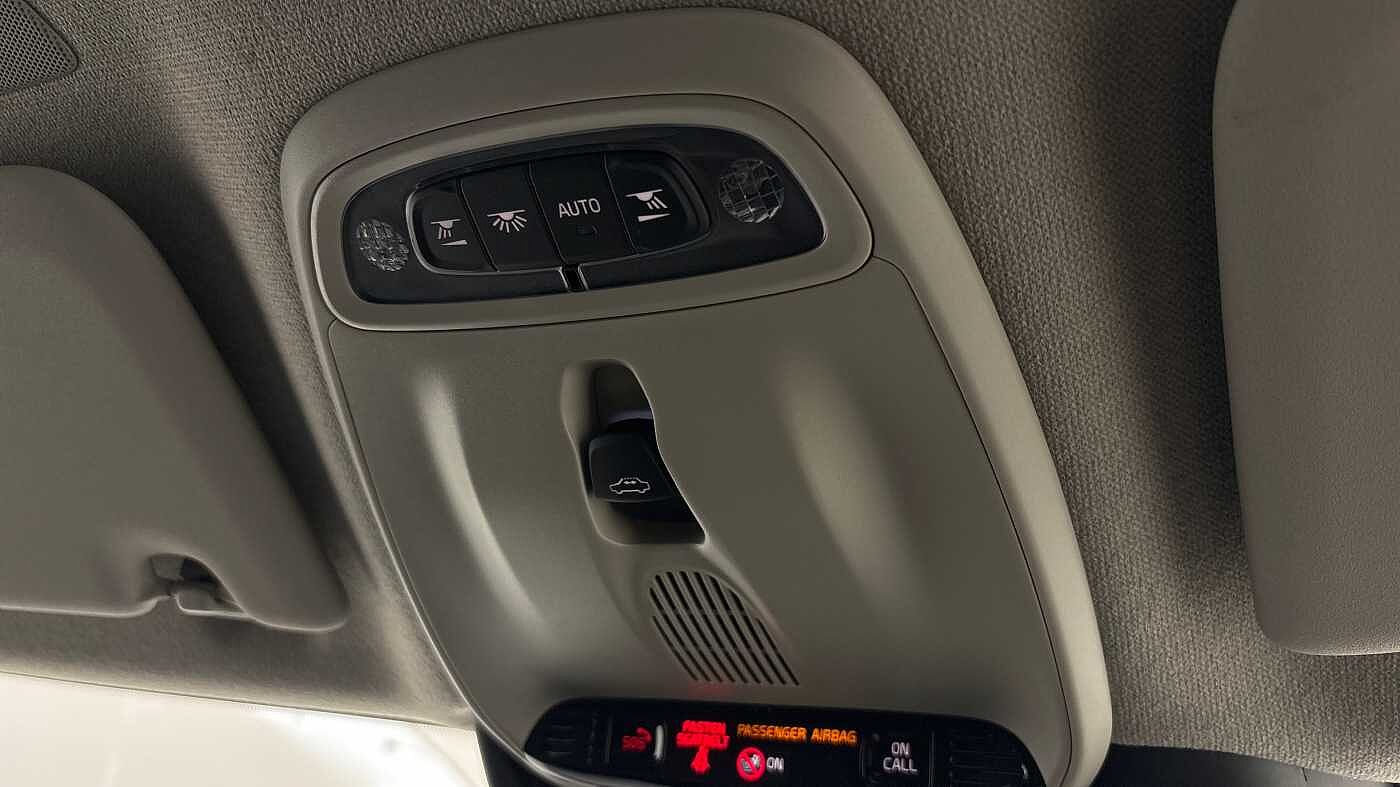 Used Volvo XC40 2021 for sale - 76494096: Photo 32