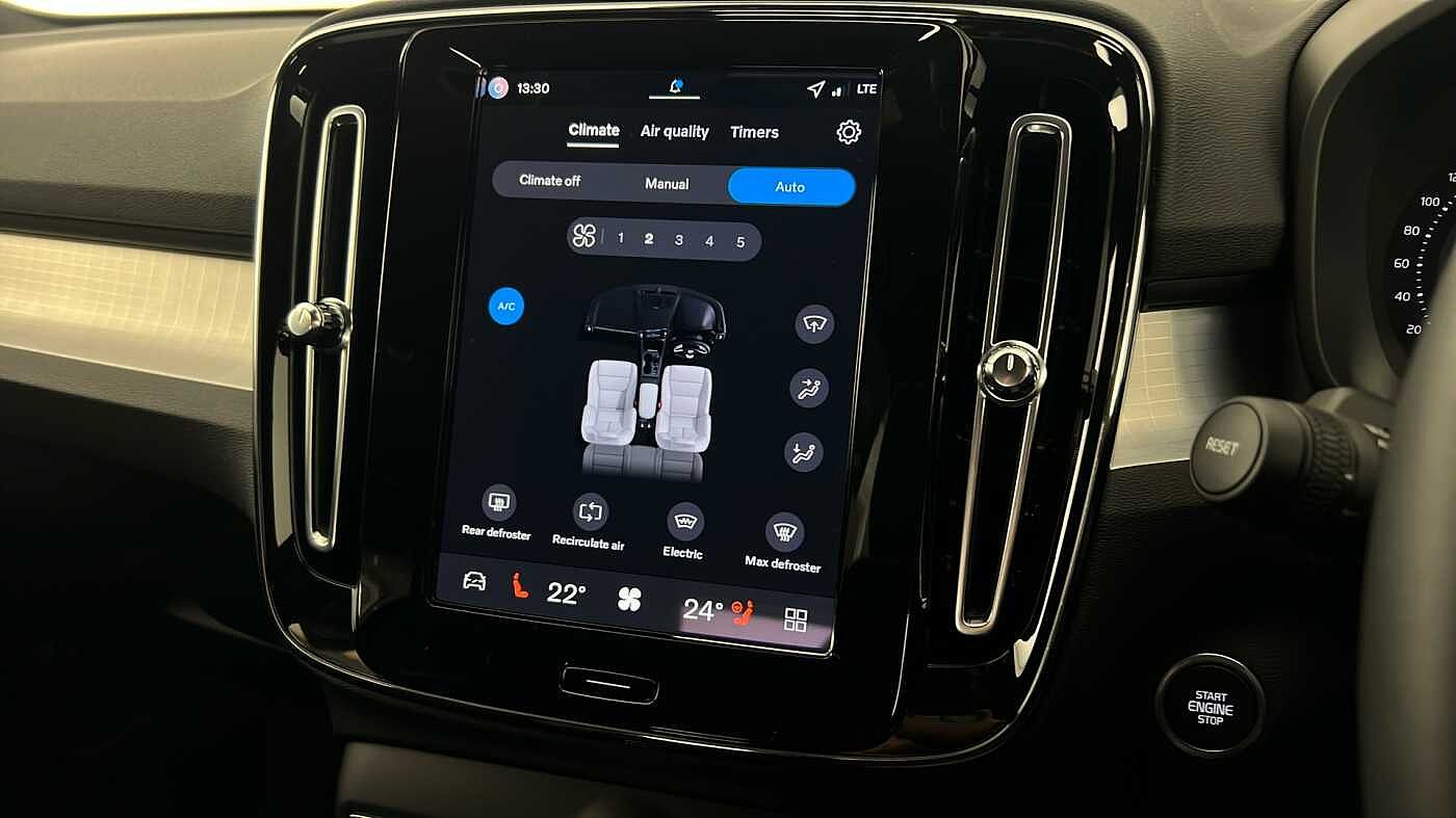 Used Volvo XC40 2025 for sale - 77151424: Photo 15