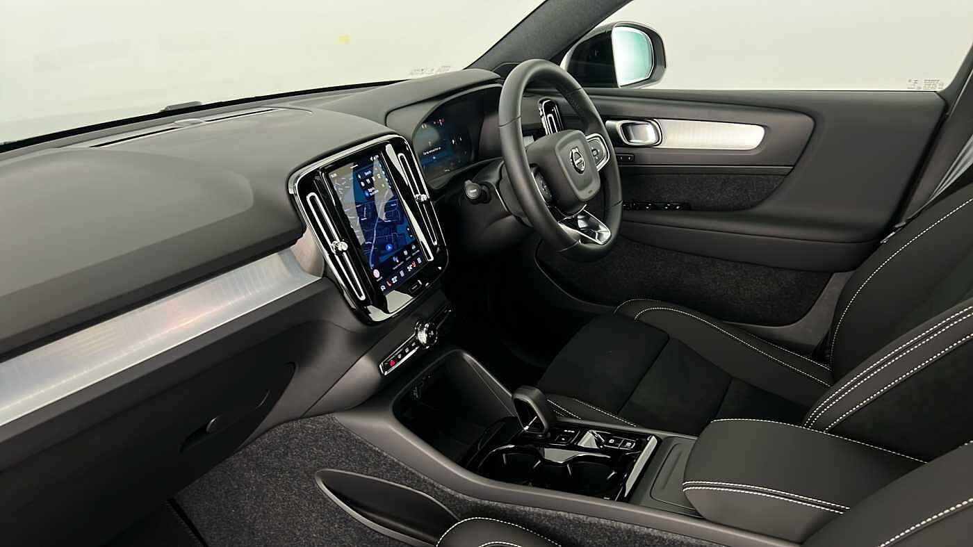 Used Volvo XC40 2025 for sale - 77151424: Photo 18