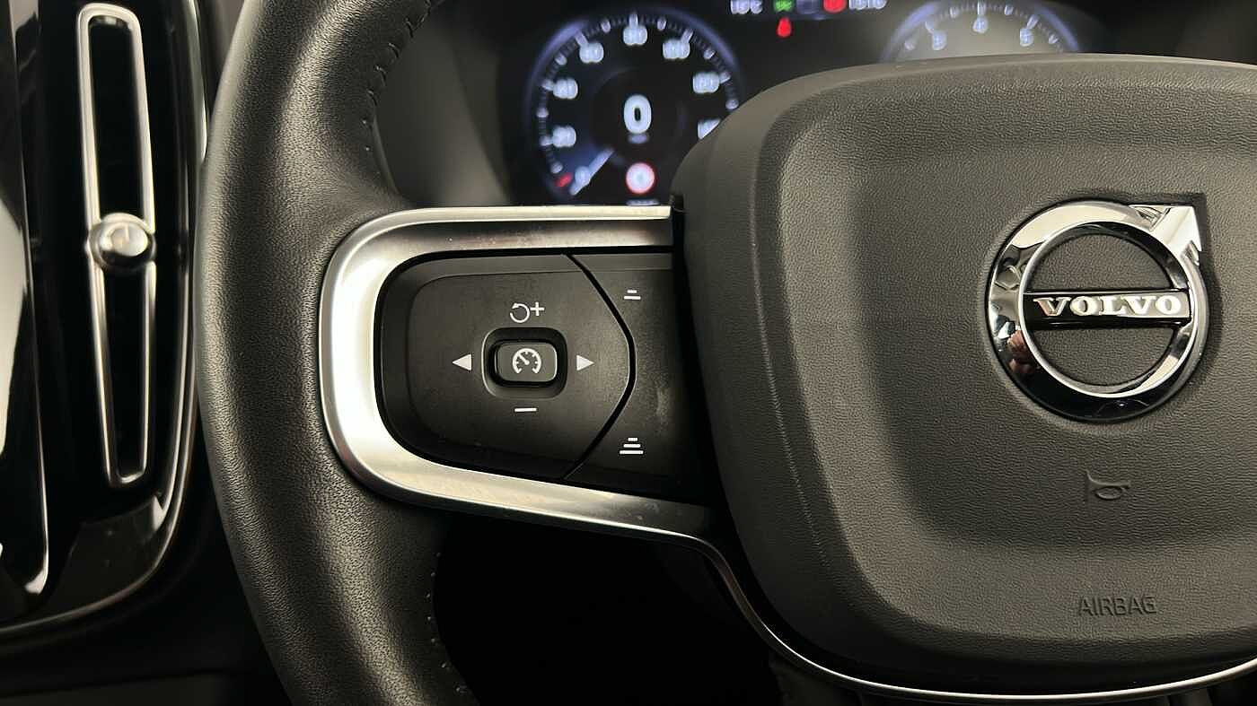 Used Volvo XC40 2020 for sale - 77035867: Photo 17