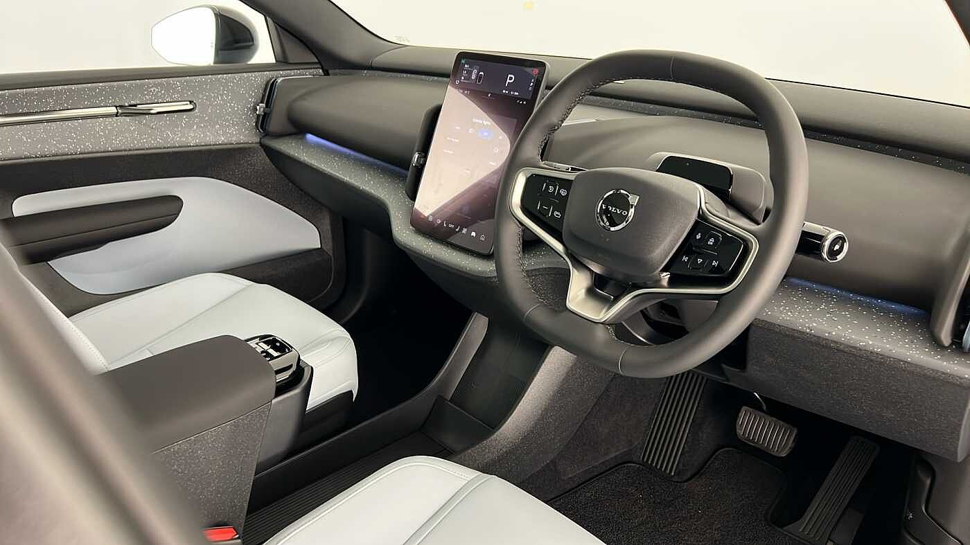 Used Volvo EX30 2025 for sale - 76007962: Photo 3