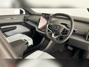 Used Volvo EX30 2025 for sale - 76007962: Photo 3
