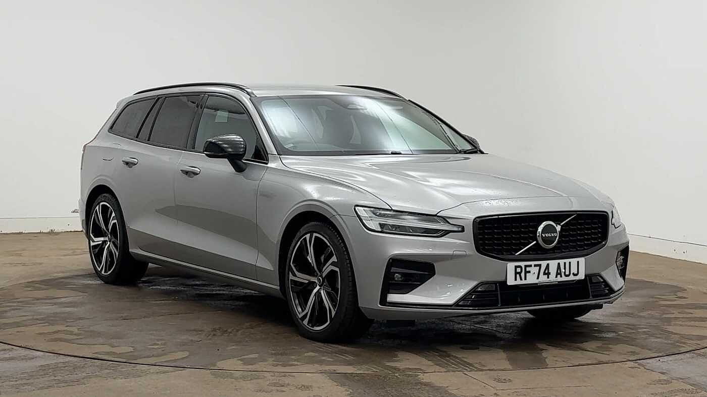 Used Volvo V60 2025 for sale - 76796385: Photo 1