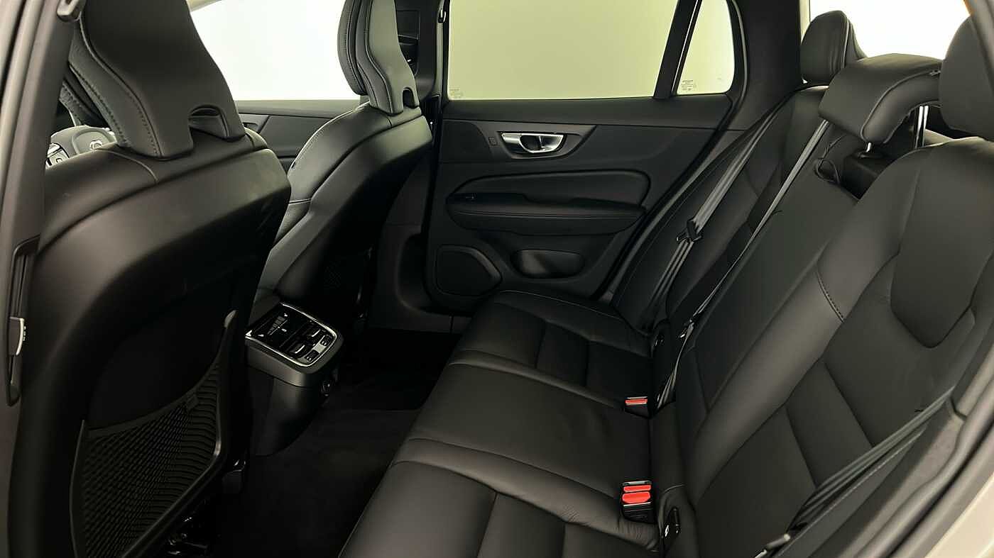 Used Volvo V60 2025 for sale - 76796385: Photo 12