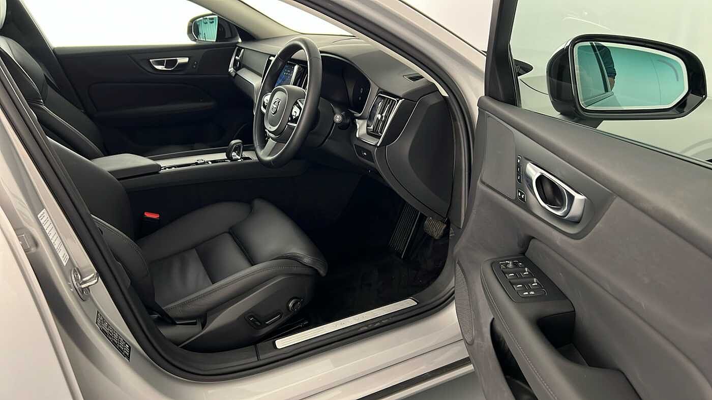 Used Volvo V60 2025 for sale - 76796385: Photo 15