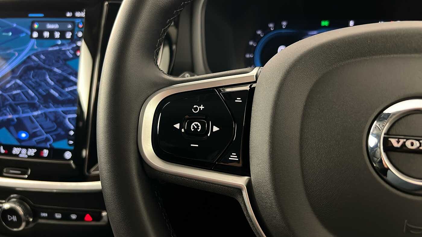 Used Volvo V60 2025 for sale - 76796385: Photo 17