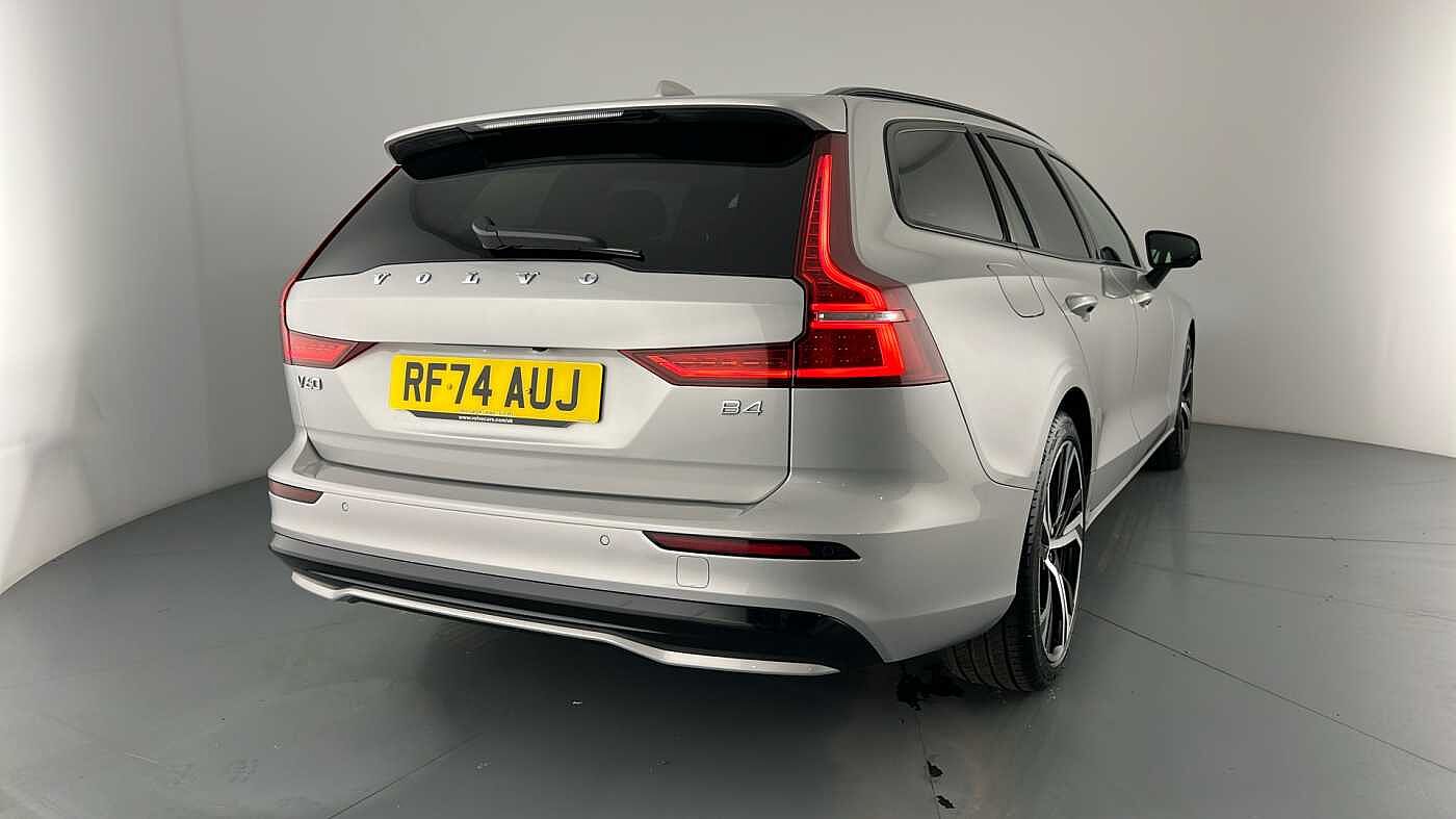Used Volvo V60 2025 for sale - 76796385: Photo 28