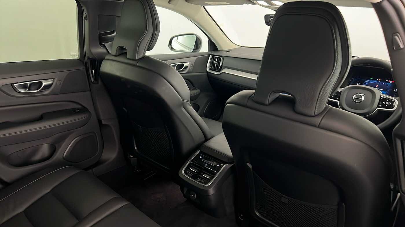 Used Volvo V60 2025 for sale - 76796385: Photo 30