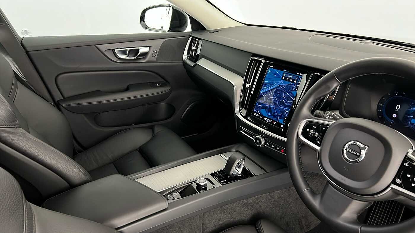 Used Volvo V60 2025 for sale - 76796385: Photo 34