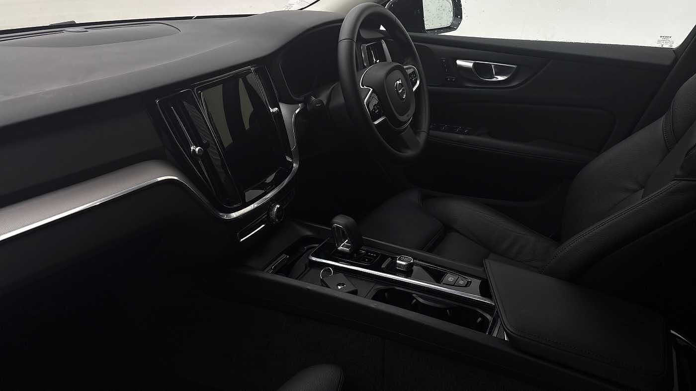 Used Volvo V60 2025 for sale - 76796385: Photo 7
