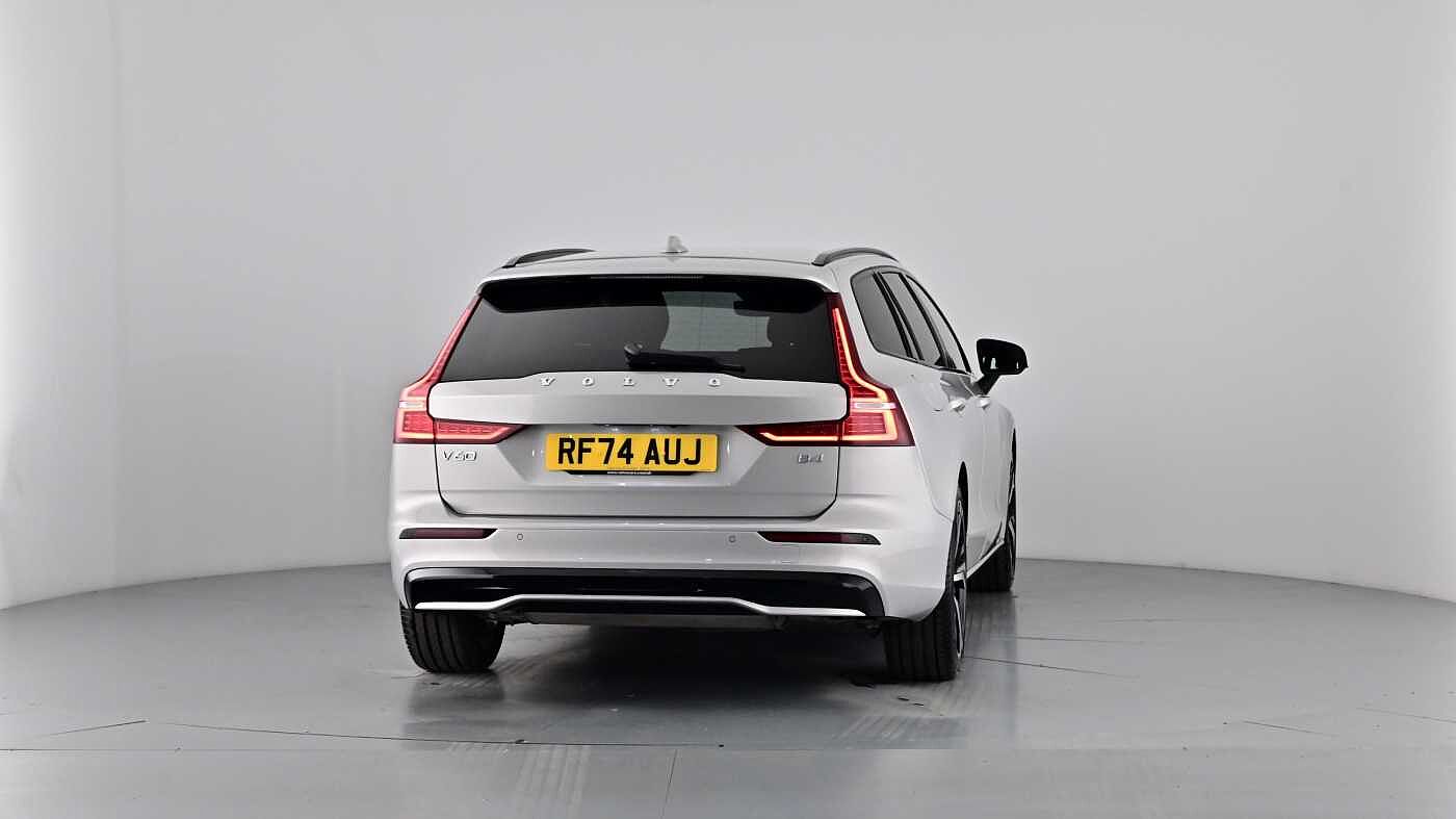 Used Volvo V60 2025 for sale - 76796385: Photo 72