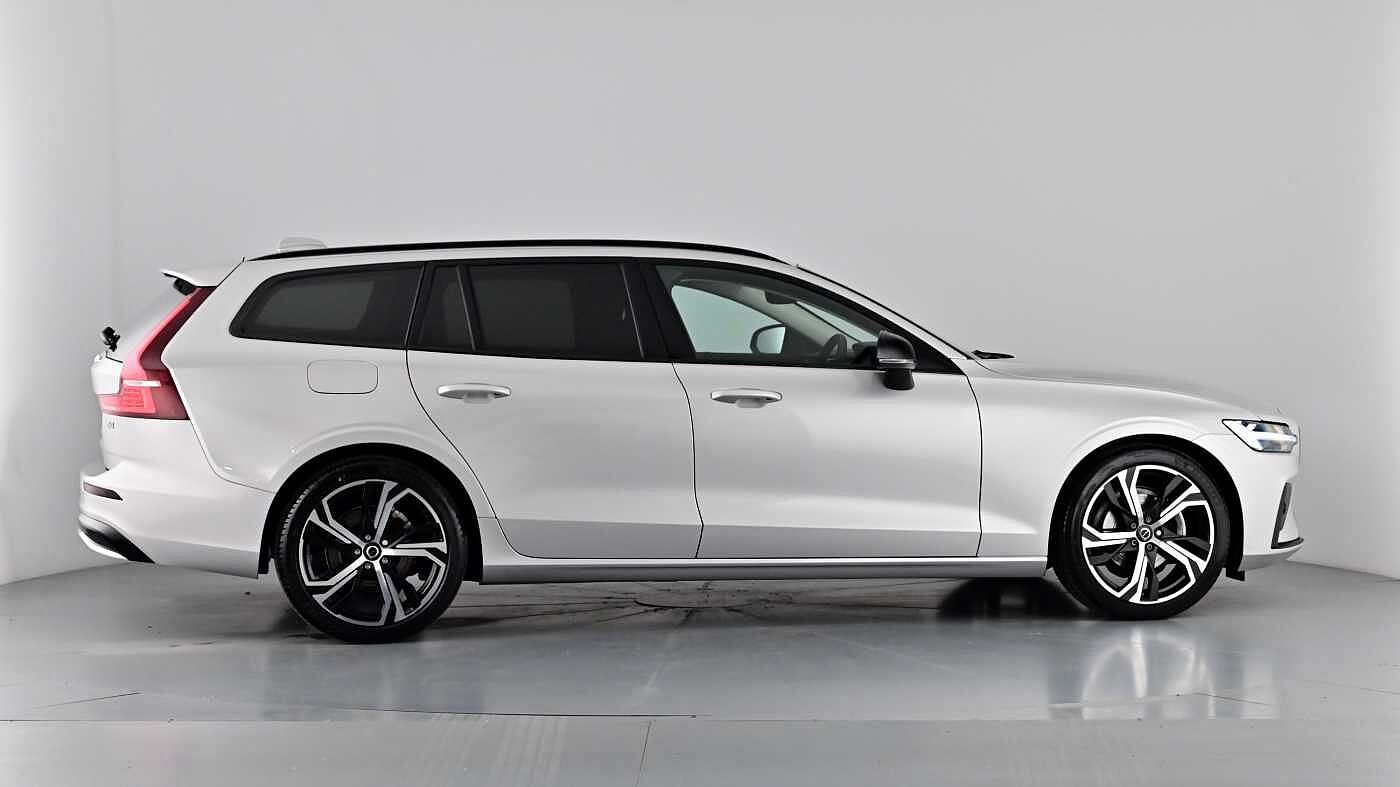 Used Volvo V60 2025 for sale - 76796385: Photo 79