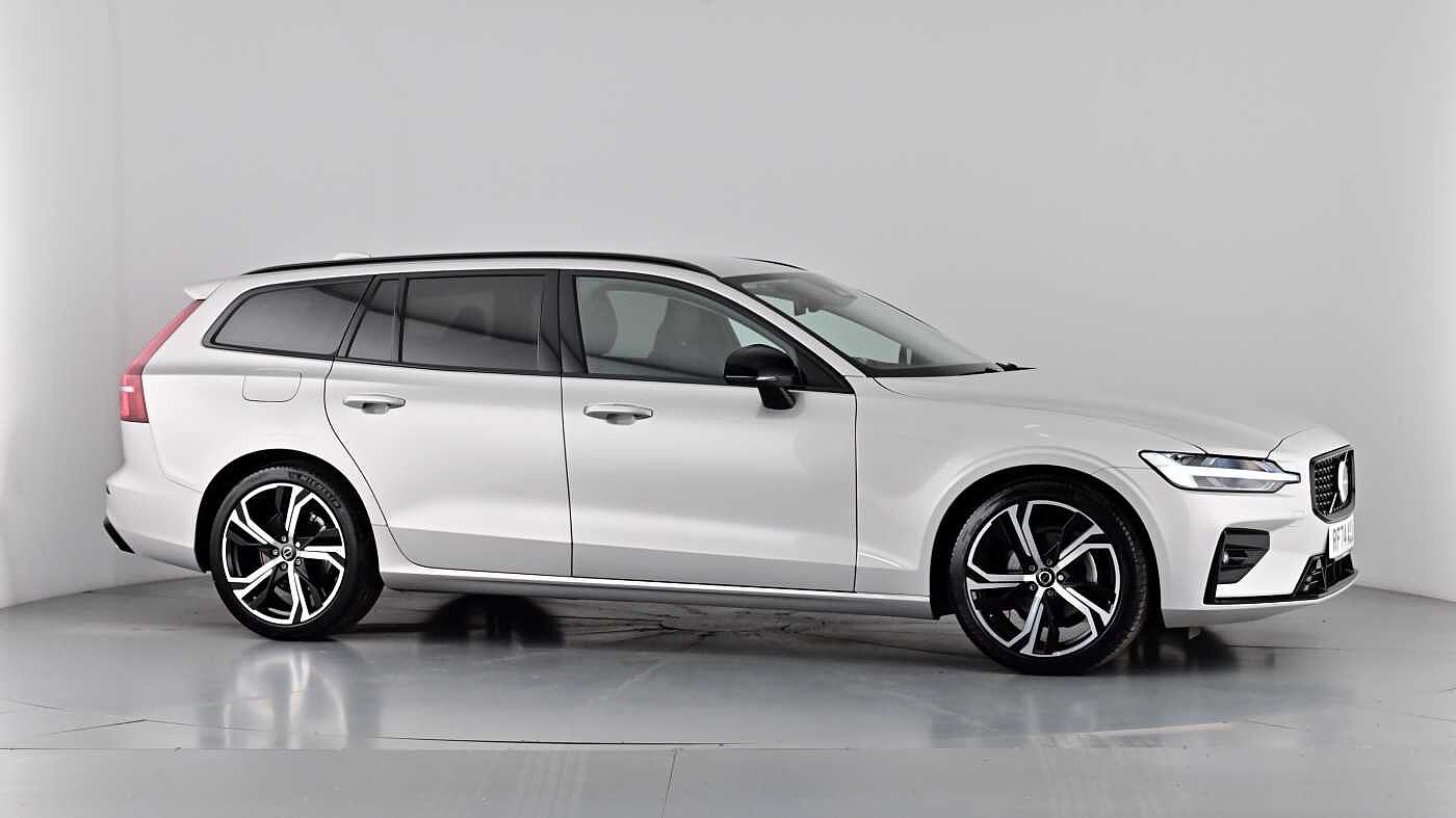 Used Volvo V60 2025 for sale - 76796385: Photo 82