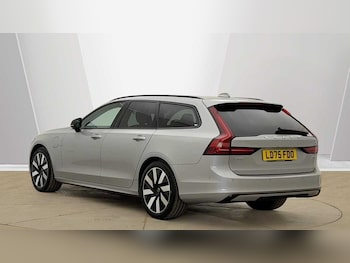 Used Volvo V90 2025 for sale - 78656599: Photo
