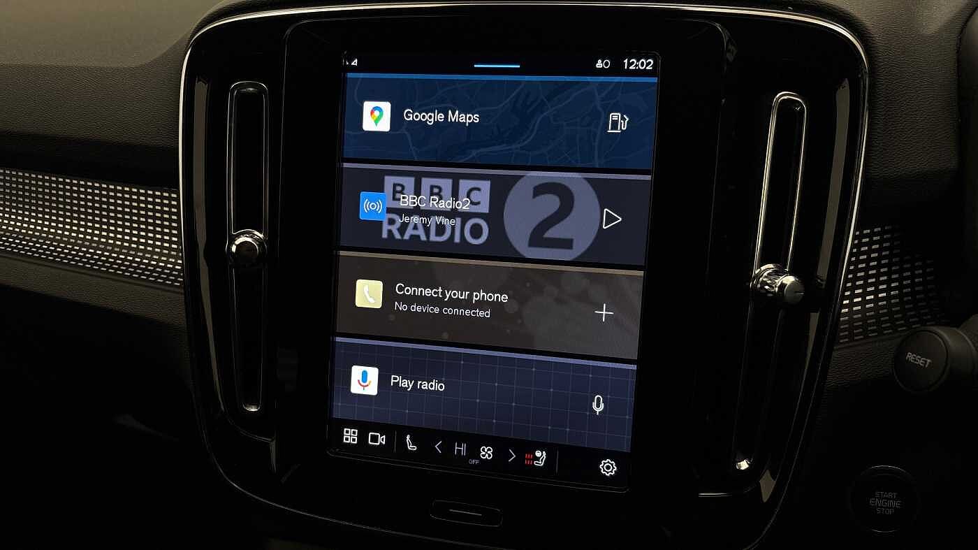 Used Volvo XC40 2025 for sale - 76796383: Photo 11