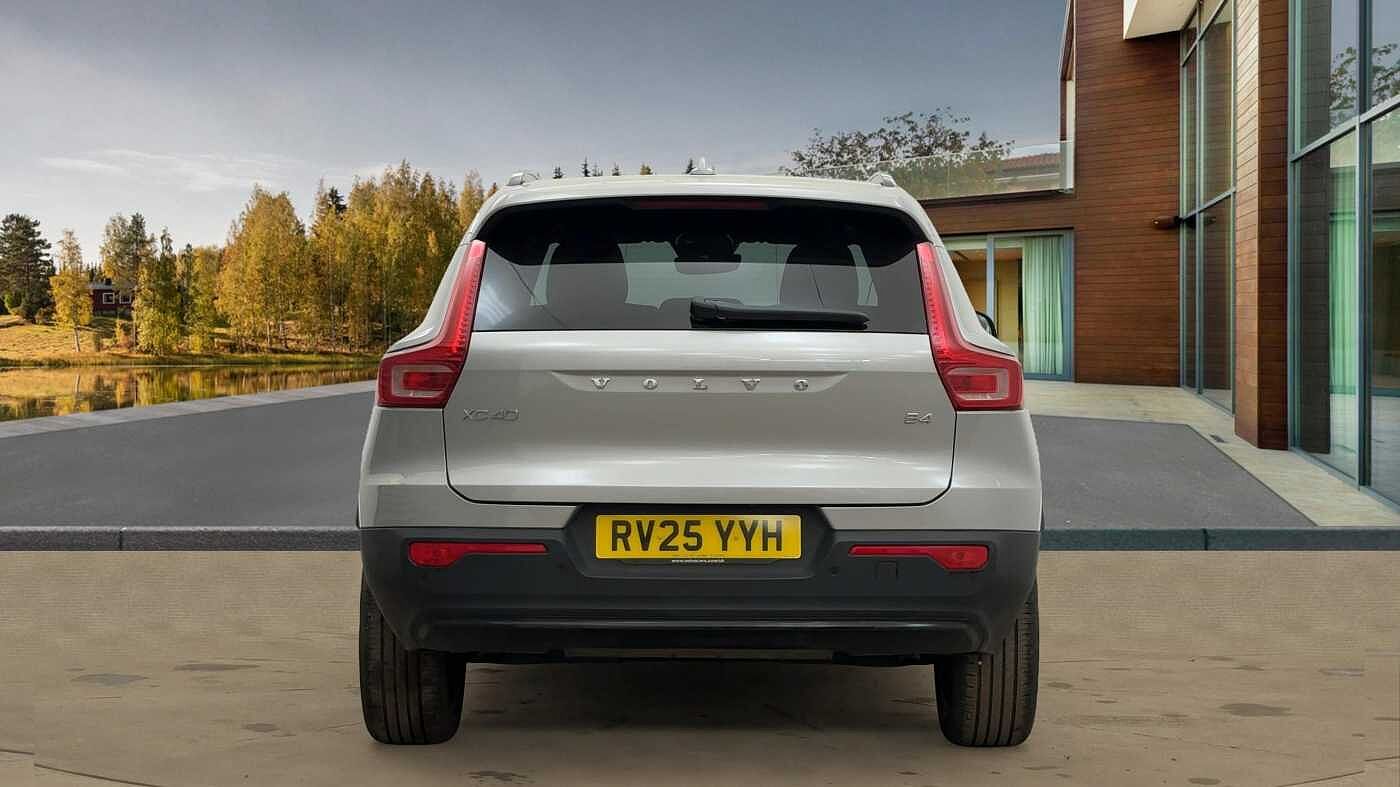 Used Volvo XC40 2025 for sale - 76796383: Photo 5