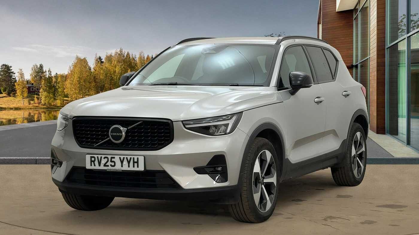 Used Volvo XC40 2025 for sale - 76796383: Photo 8