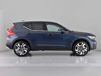 Used Volvo XC40 2026 for sale - 79367095: Photo