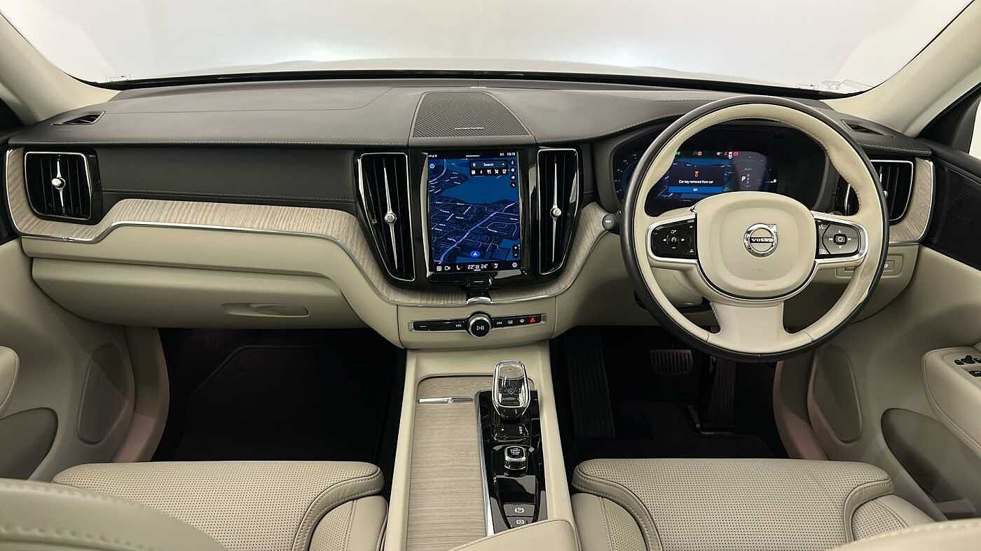 Used Volvo XC60 2022 for sale - 76630264: Photo 11