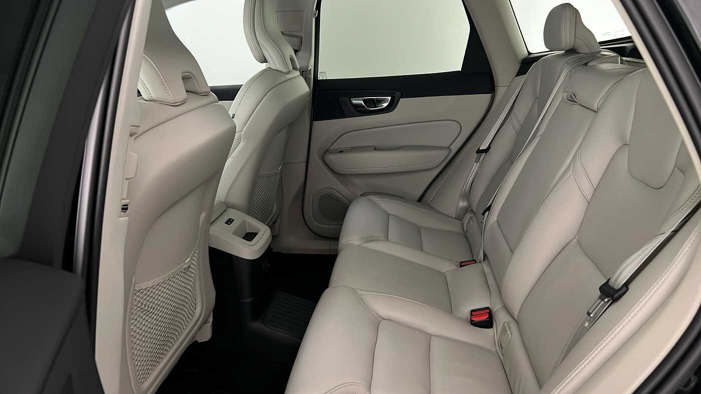 Used Volvo XC60 2022 for sale - 76630264: Photo 12