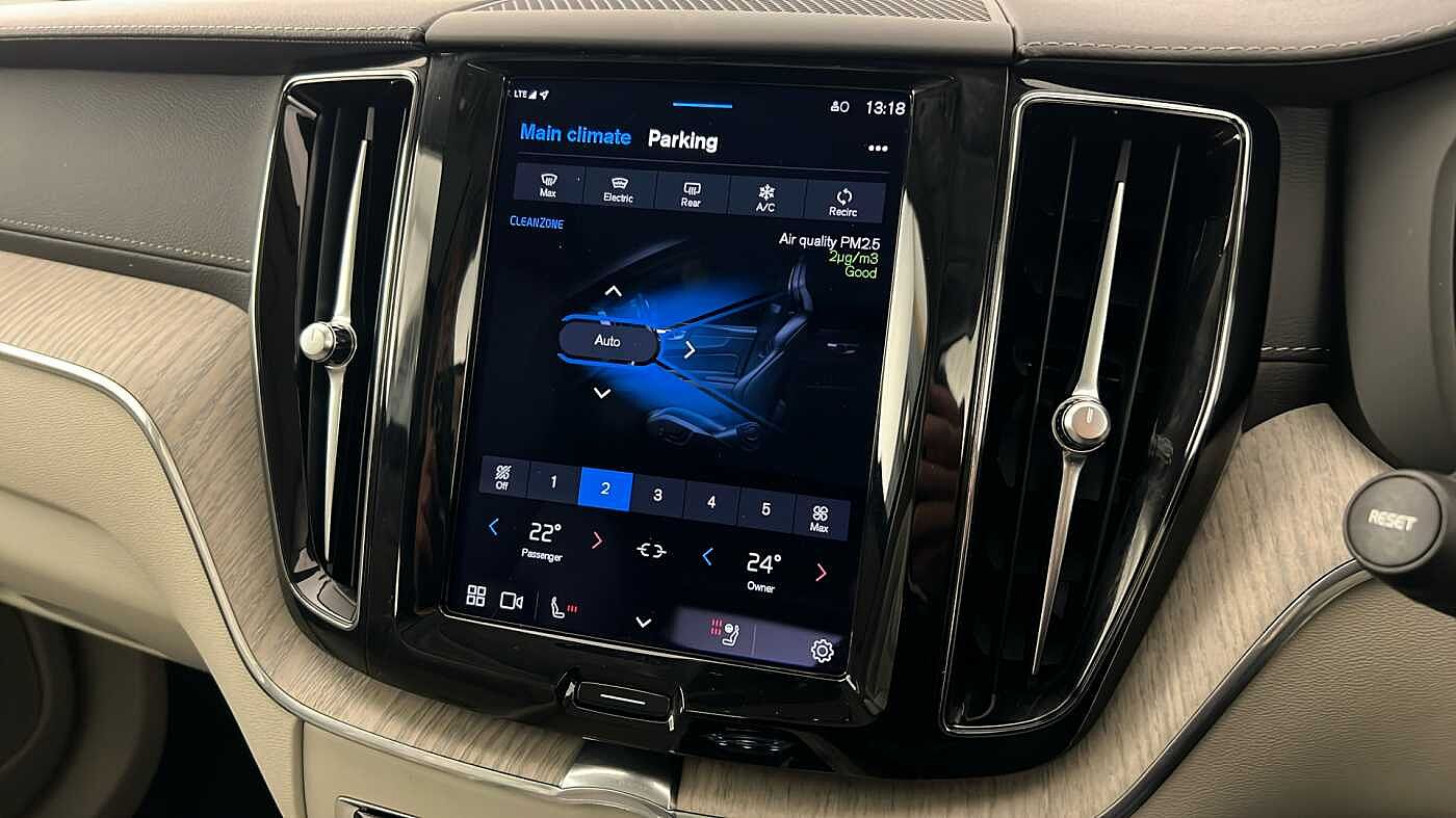 Used Volvo XC60 2022 for sale - 76630264: Photo 16