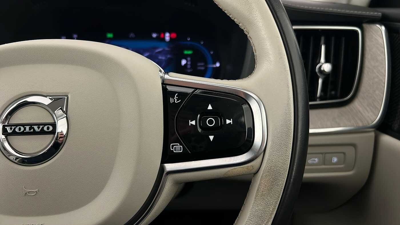 Used Volvo XC60 2022 for sale - 76630264: Photo 18